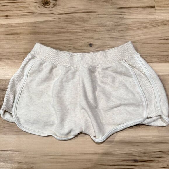 Offline by Aerie Cream Terrycloth Shorts Women’s Small - Picture 1 of 3
